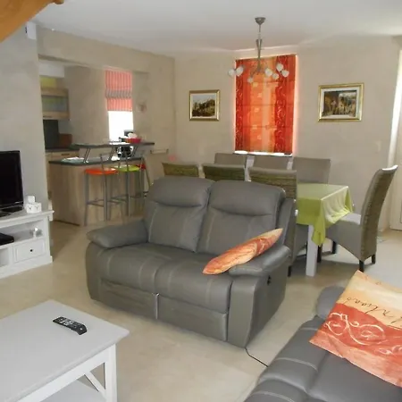 Prázdninový dům Rural Le Falihou *